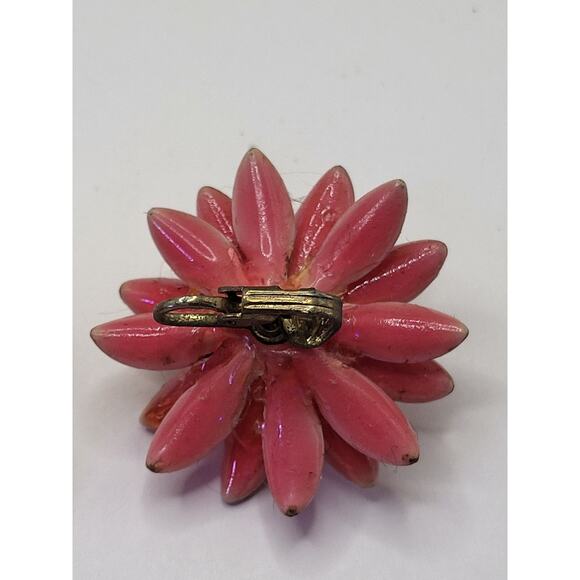 Vintage 1950s Pink Lucite Flower Clip On Earrings with Rhinestones and Beads - Picture 6 of 9
